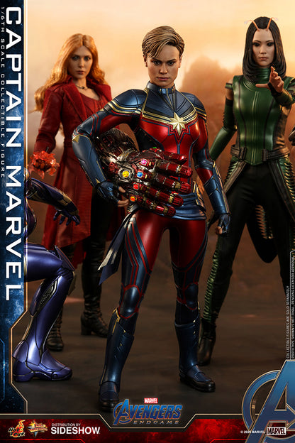 Captain Marvel Sixth Scale Collectible Figure