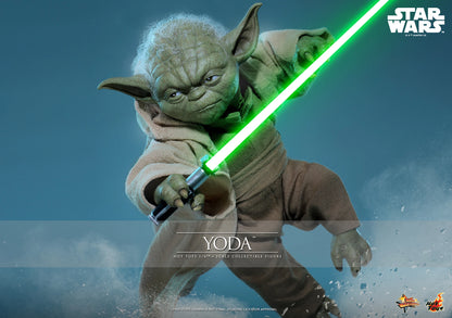 Star Wars Yoda Sixth Scale Figure