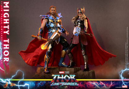 Mighty Thor Sixth Scale Figure